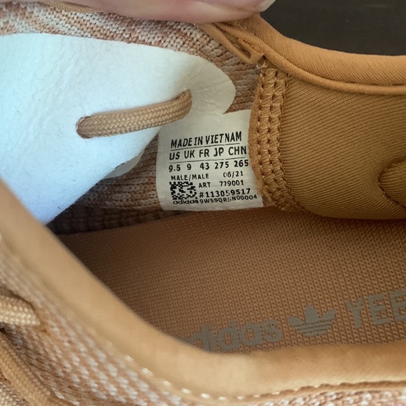 Adidas Yeezy Boost 350 V2 “Clay” Size: 9.5 men’s main image 8